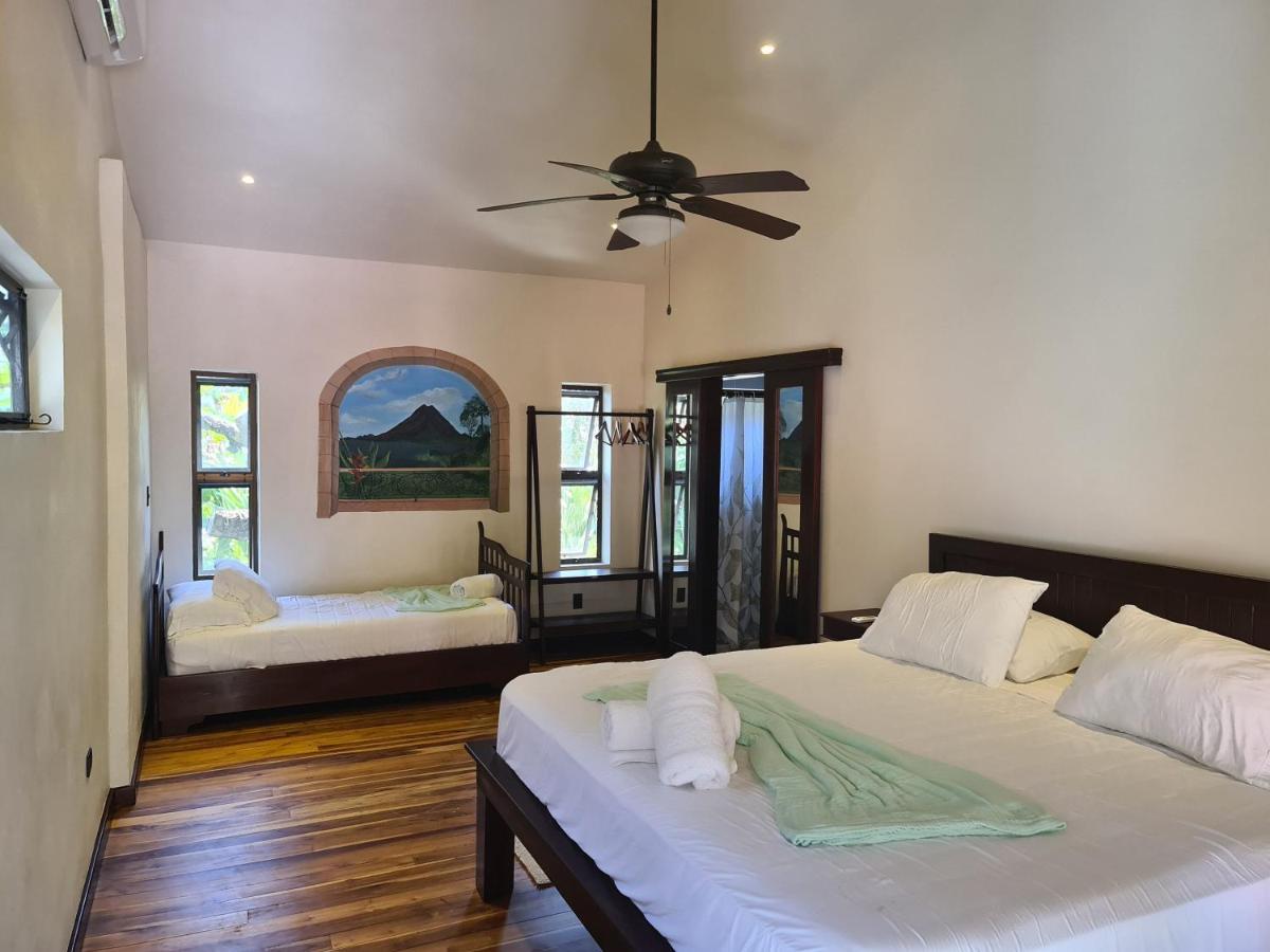 Hona Beach Hotel Dominical Dış mekan fotoğraf