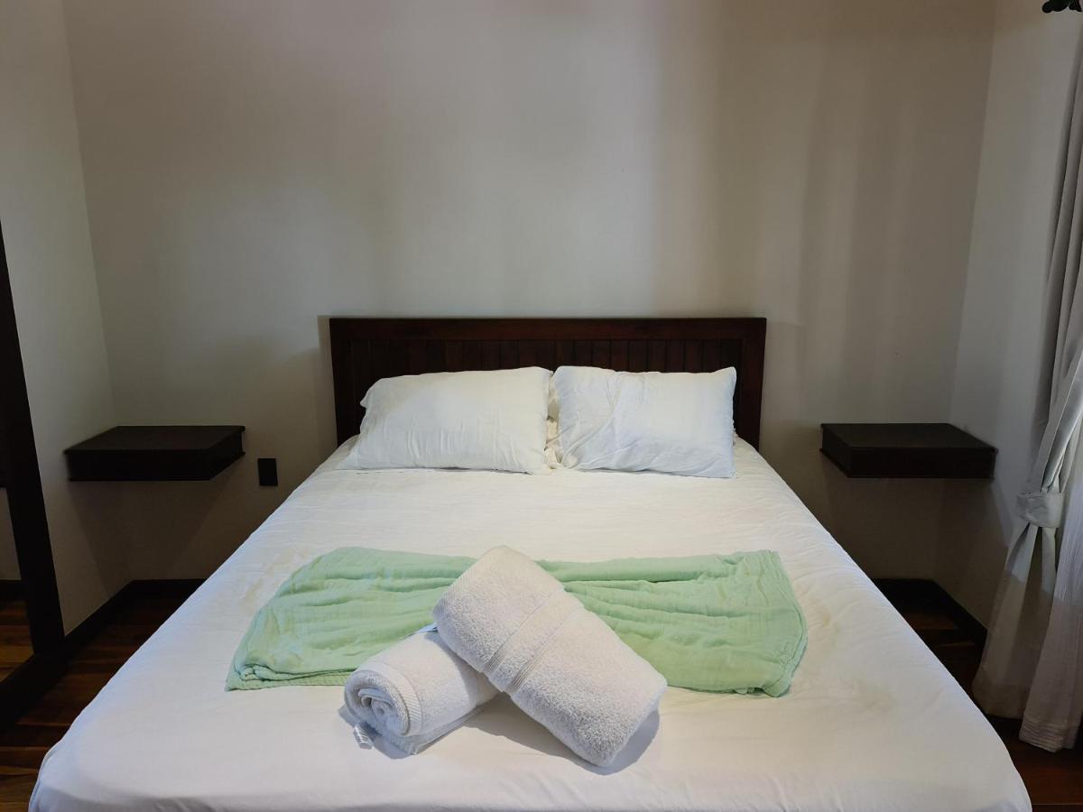Hona Beach Hotel Dominical Oda fotoğraf